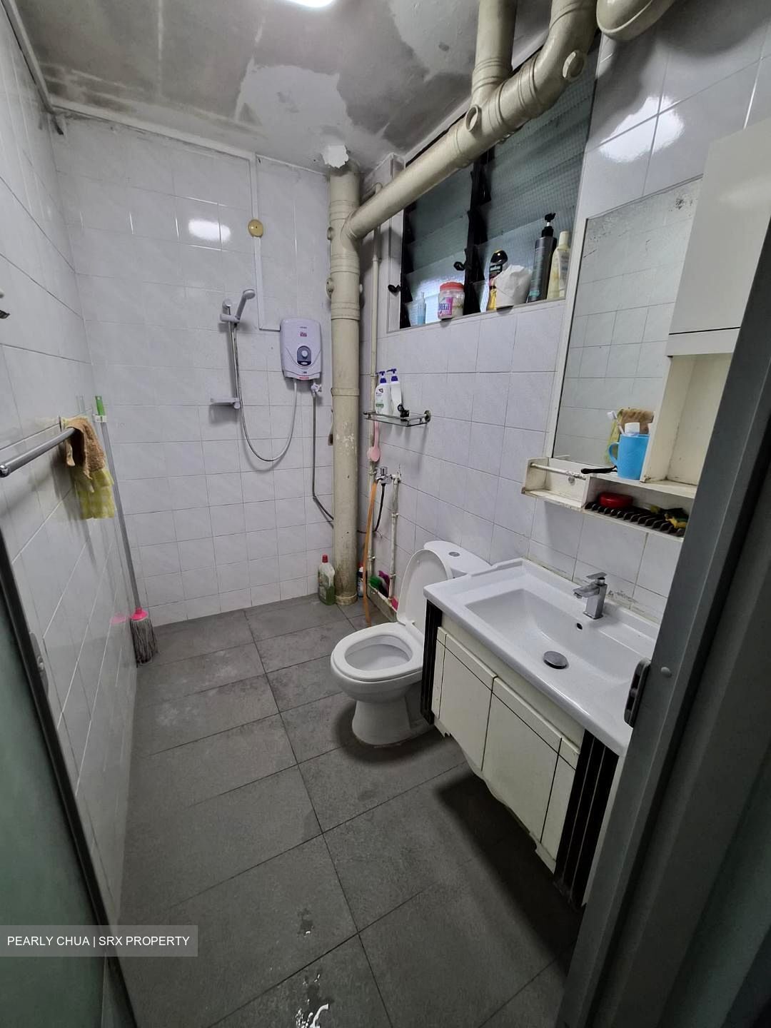 Woodlands Drive 70 (Woodlands),  #560002501